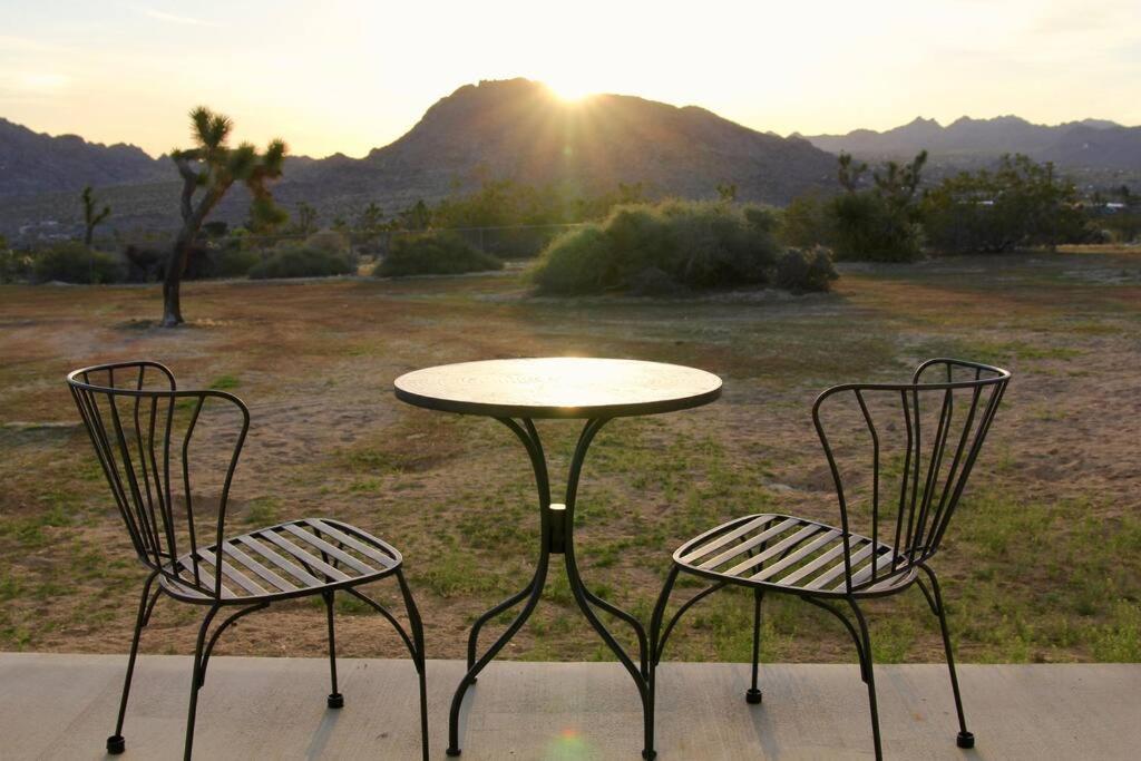 Joshua Tree'S Highland Hideaway Compound Villa Exterior photo