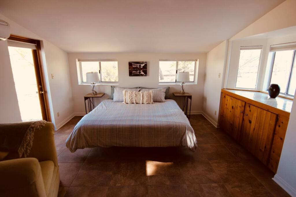 Joshua Tree'S Highland Hideaway Compound Villa Exterior photo